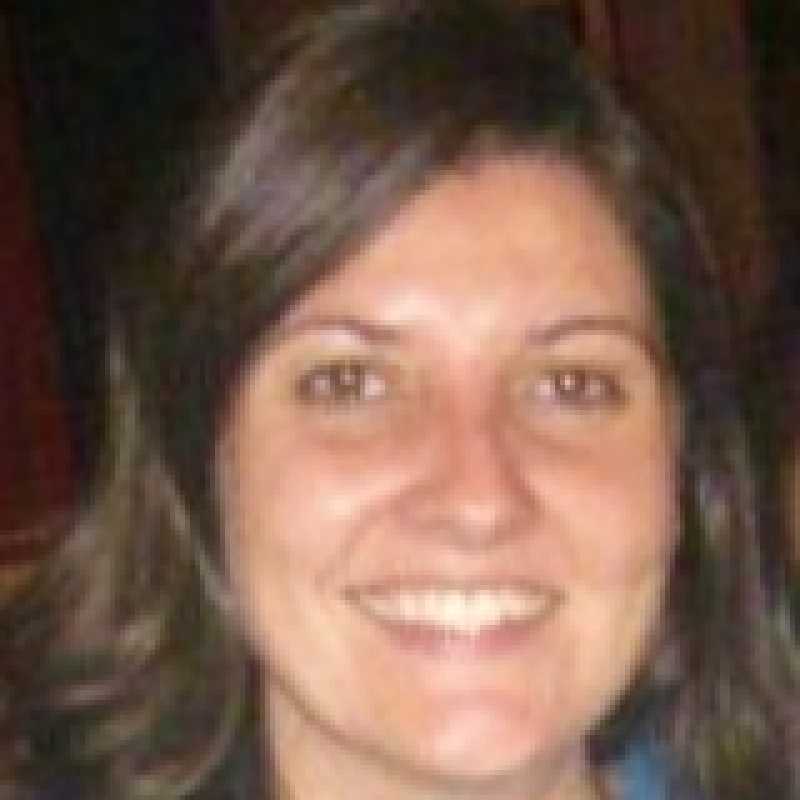 Maribel Casas Serrano, Experta Asociada