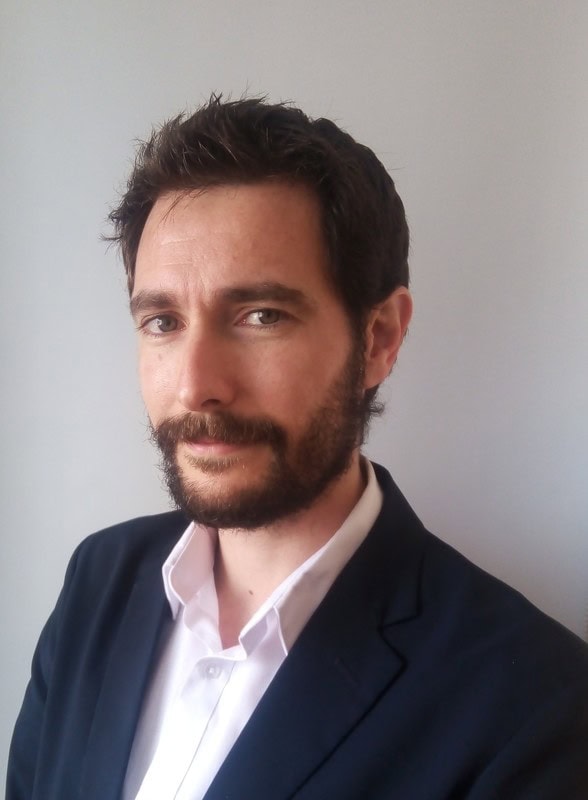 Miguel Gomis Balestreri, Experto Asociado