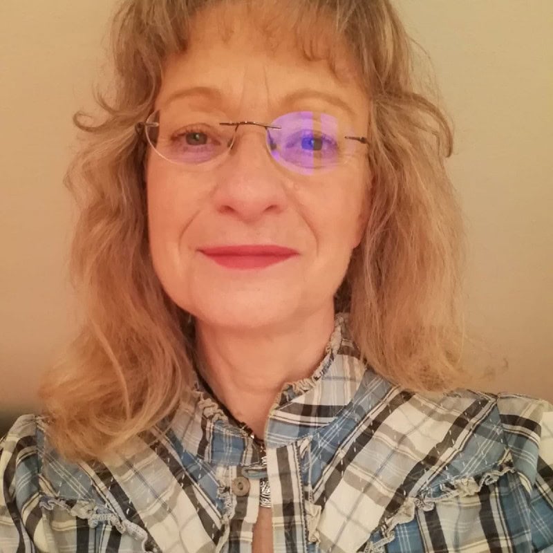 Olga Castanyer Mayer-Spiess, Experta Asociada