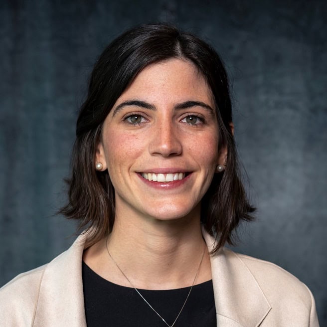 Olga de Bergé Pineo, Colaboradora
