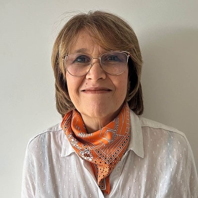 Patricia Edith Camporeale Lescano, Docente UNIR
