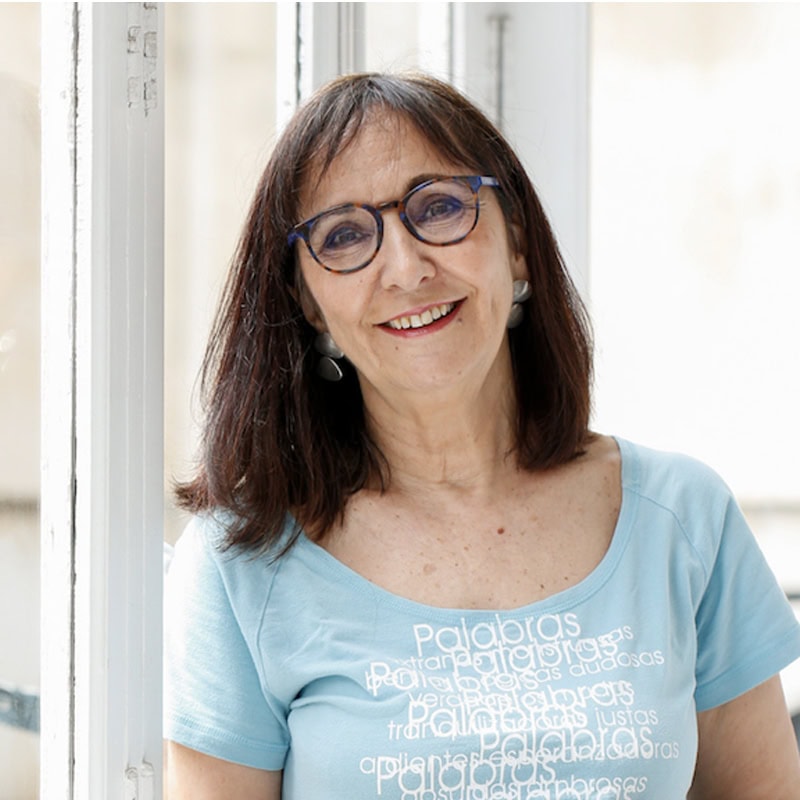 Pilar Pérez Esteve, Experta asociada