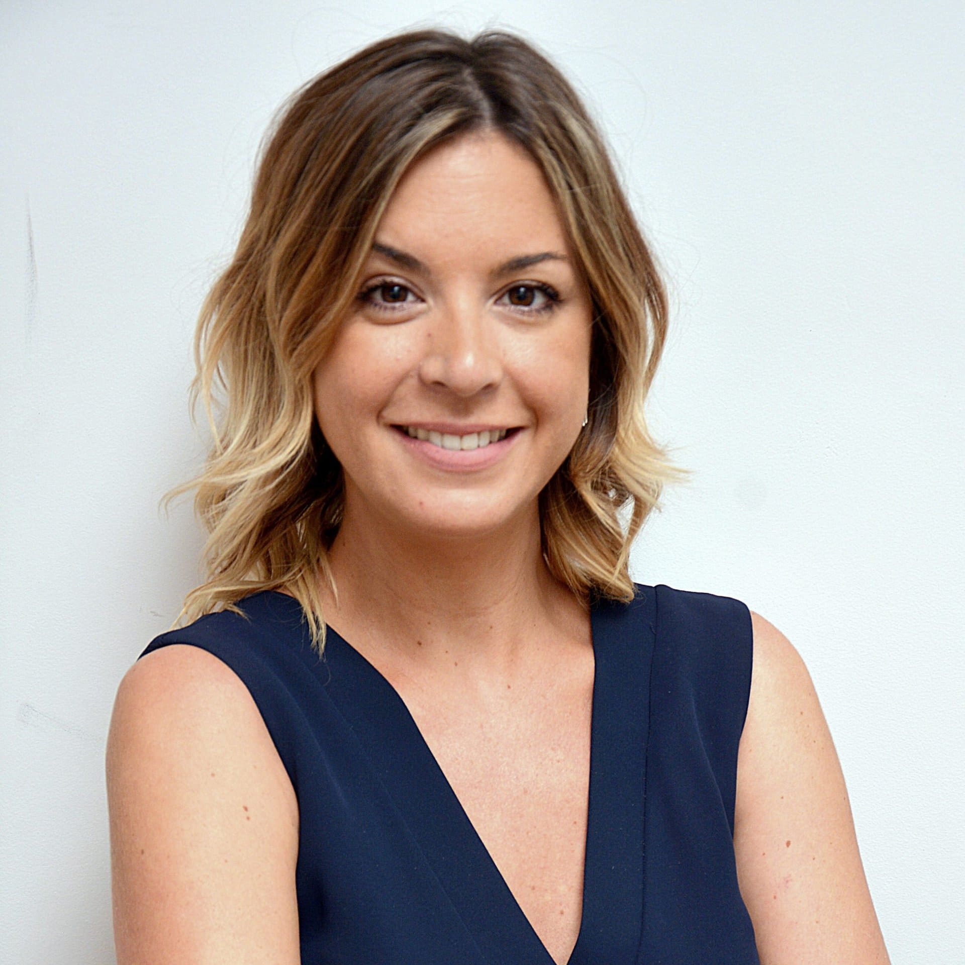 Pilar Vilella Llop, Experta asociada