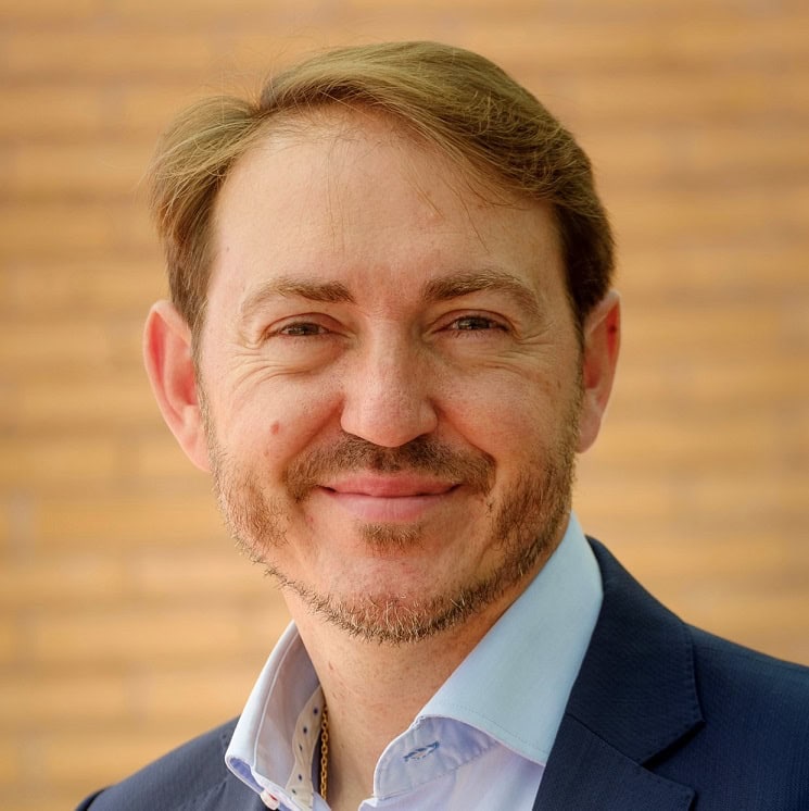 Santi Vivanco Saenz, Docente UNIR