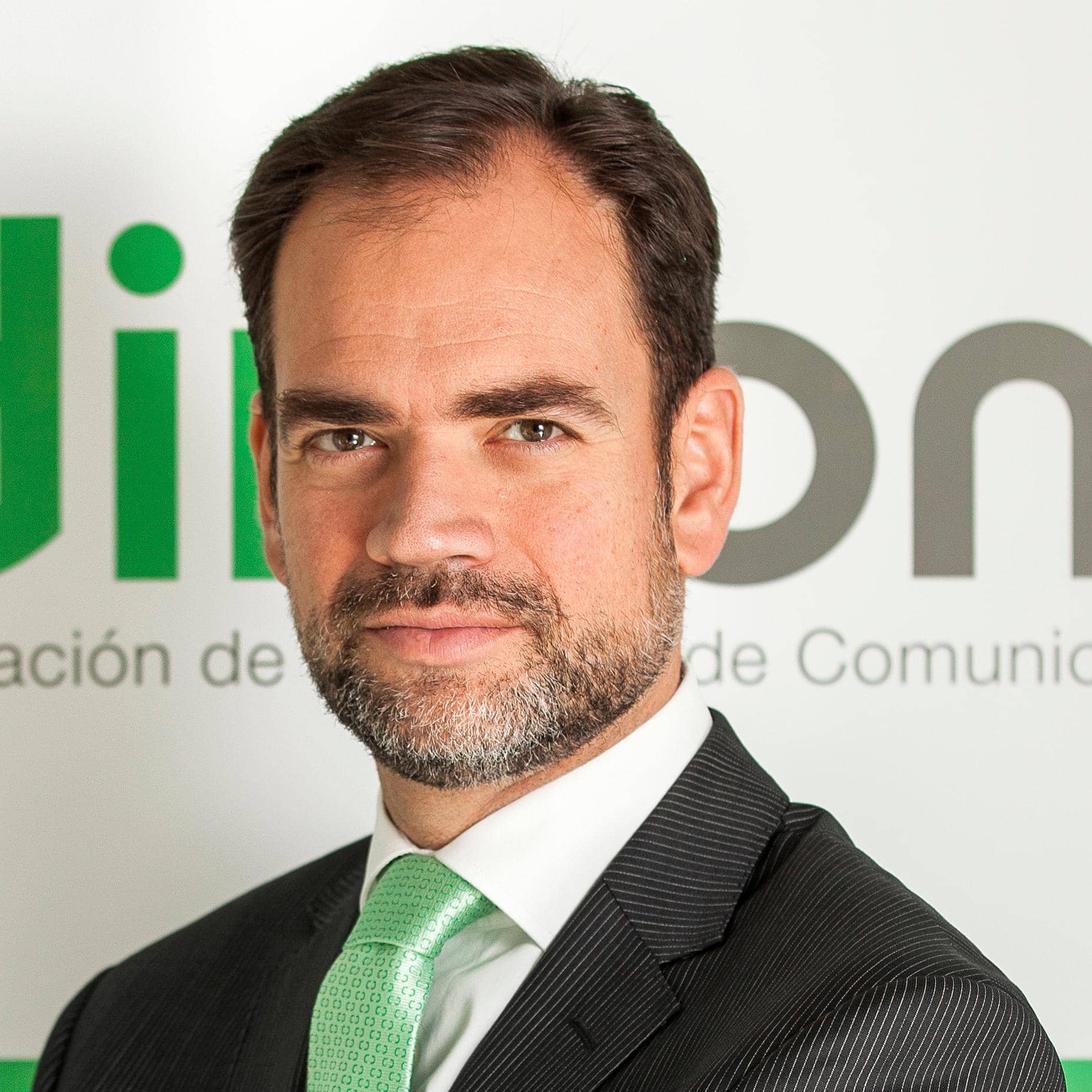 Sebastián Cebrián, Experto Asociado