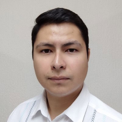 Victor Alejandro González Dueñas, Experto asociado