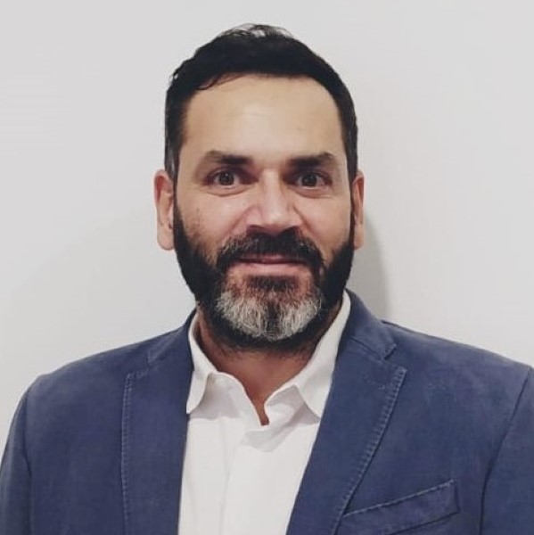 Xian Estévez Ventosa, Director académico