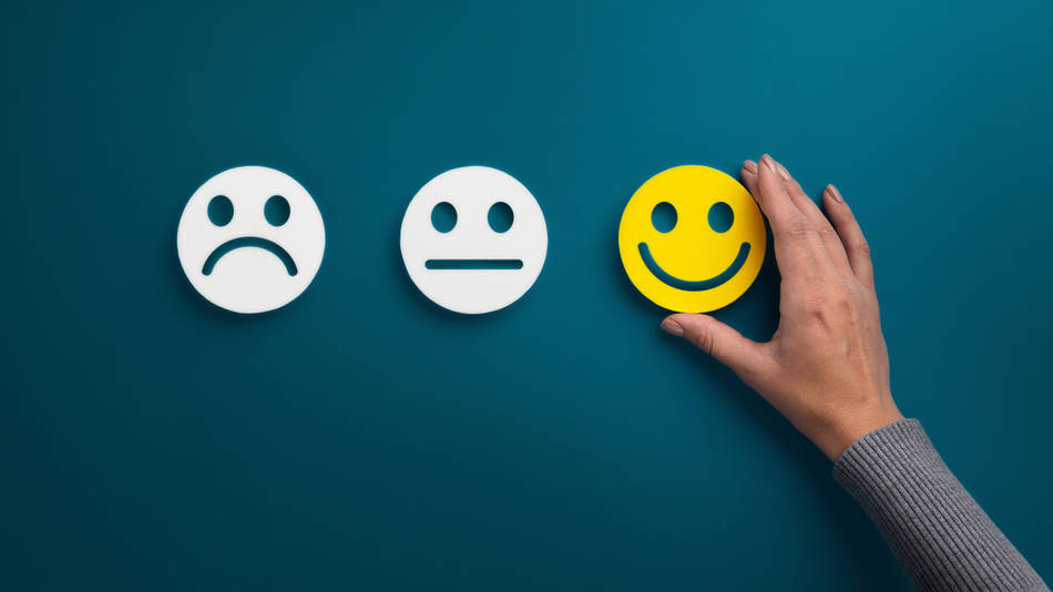 emoticonos con diferentes expresiones