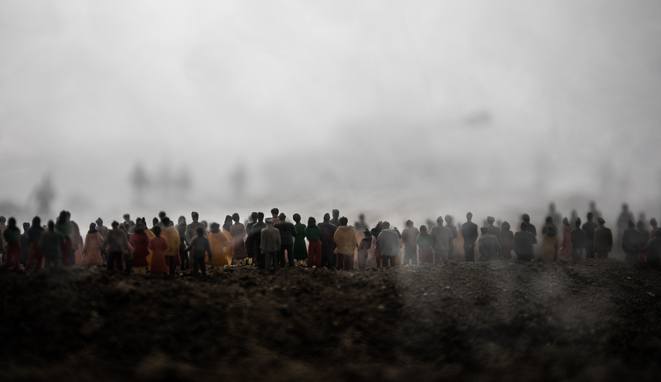 Corte Penal Internacional. Gente en la guerra. Situación de pobreza.