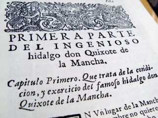 Libro antiguo de El Quijote